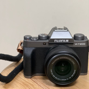 오늘만 가격내림! 후지필름 xt-200 fujifilm