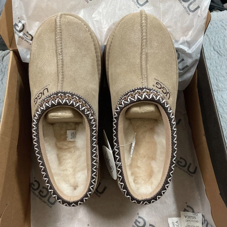 호주 ugg 슬리퍼 EU7/L6/235 새거 판매해요 이미지