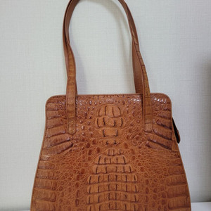 크로커다일 가방 M Genuine leather