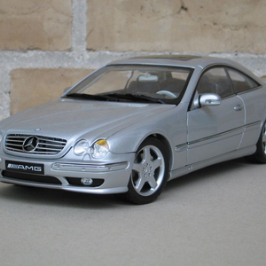 1:18 오토아트 벤츠 cl 55amg 구합니다