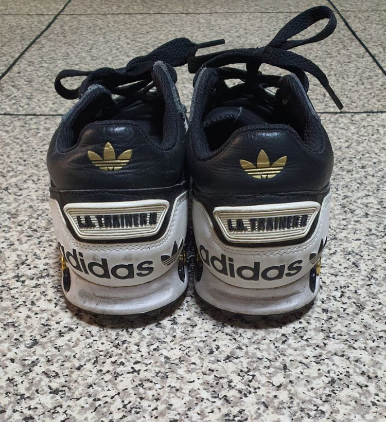 아디다스 트레이너 230 이미지