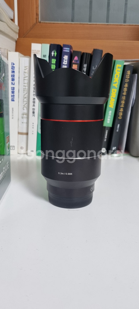 삼양 AF 35mm F1.4 FE 소니단렌즈판매합니다--1
