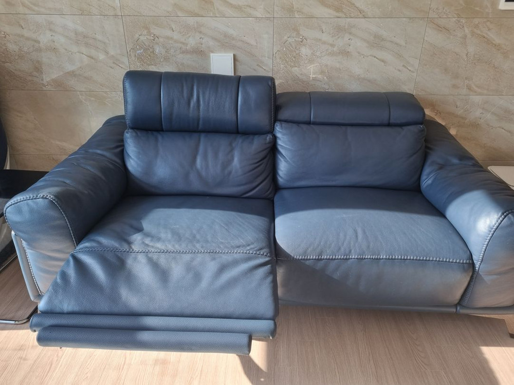 플랭크체스트 리클라이너 쇼파 판매합니다.--1