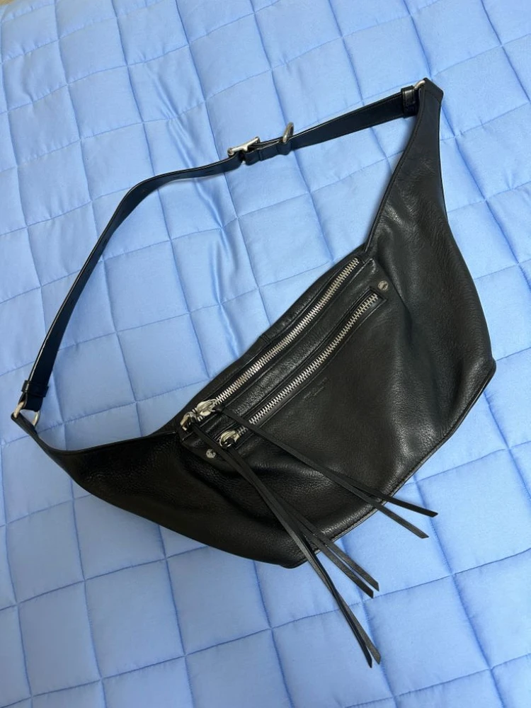 랙앤본 슬링백 힙색 이미지