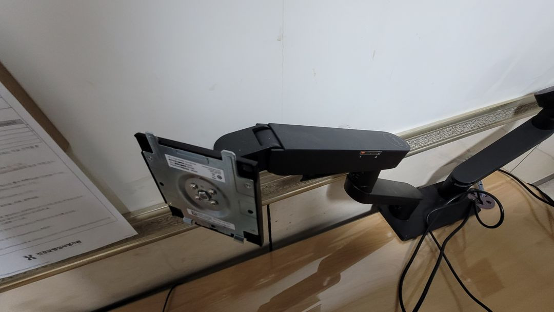 Dell 듀얼 모니터 암 MDA20 블랙 이미지