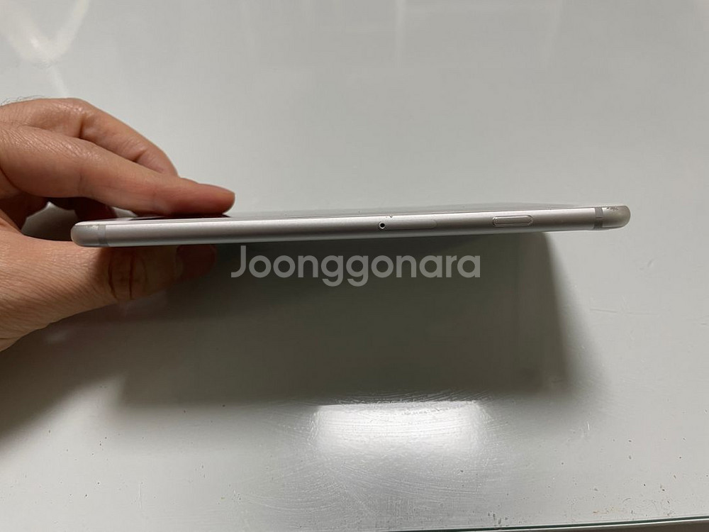 아이폰6플러스 64GB 실버 팝니다--6