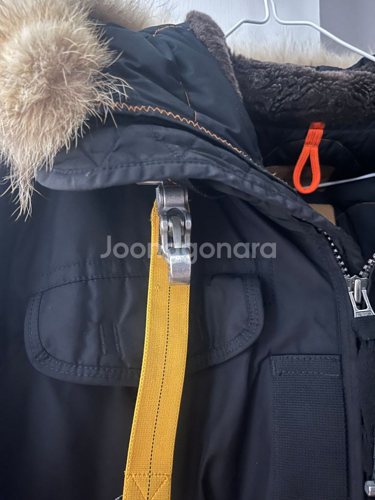 파라점퍼스 고비 마스터피스 m 21fw 판매완료--2