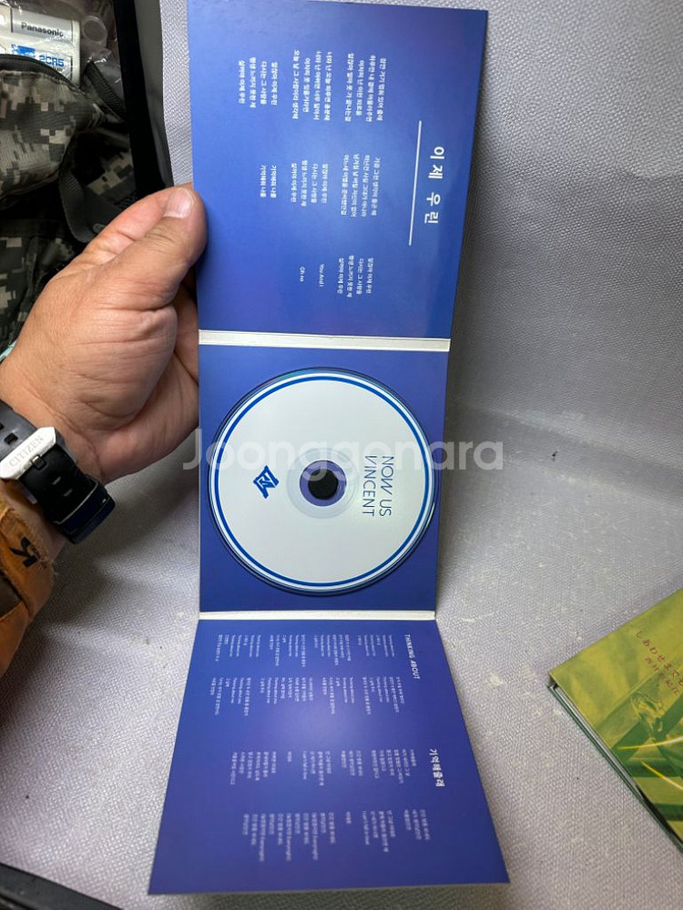 CD 빈센트 싸인앨범 이제 우린 NOW US 2/2--9