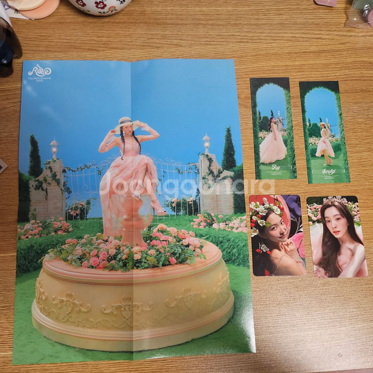 레드벨벳 포카 구성품--2