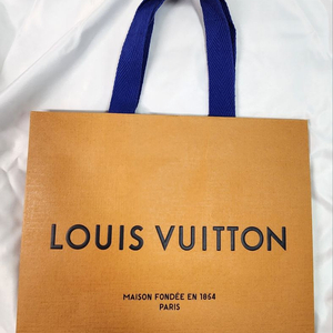 명품 종이가방 Louis Vuitton 루이뷔통