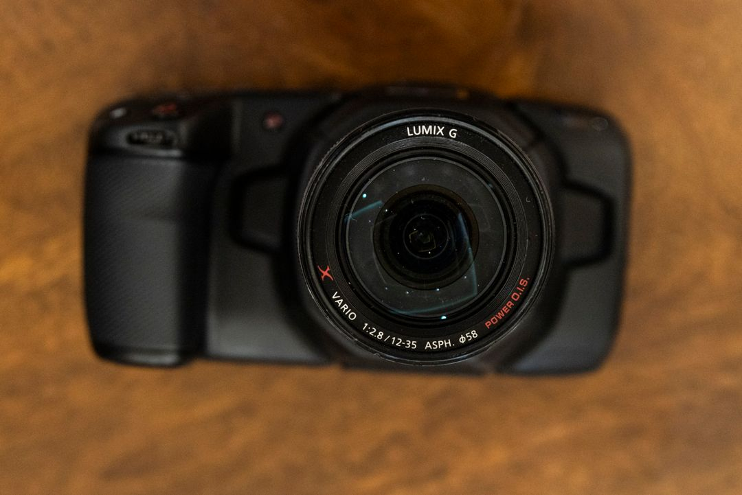 시네마 카메라 블랙매직 4K와 렌즈 판매--2