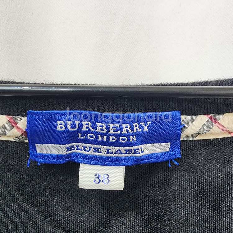 버버리(BURBERRY) 민소매 나시--3