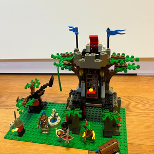 올드 레고 lego 6046 로빈후드의 나무가지 판매