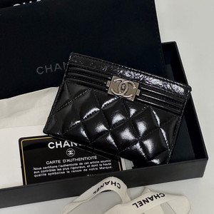 샤넬 보이 카드지갑