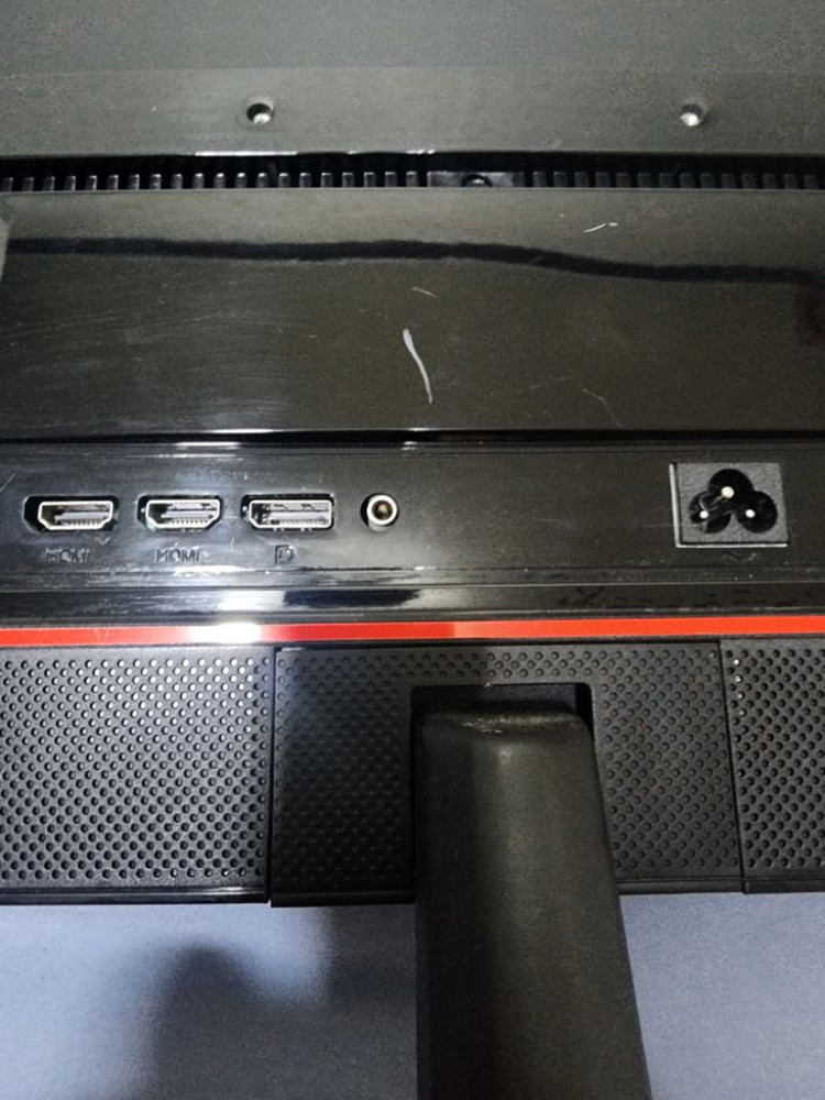 인터픽셀 IPQ3241 게이밍 모니터 팝니다--2