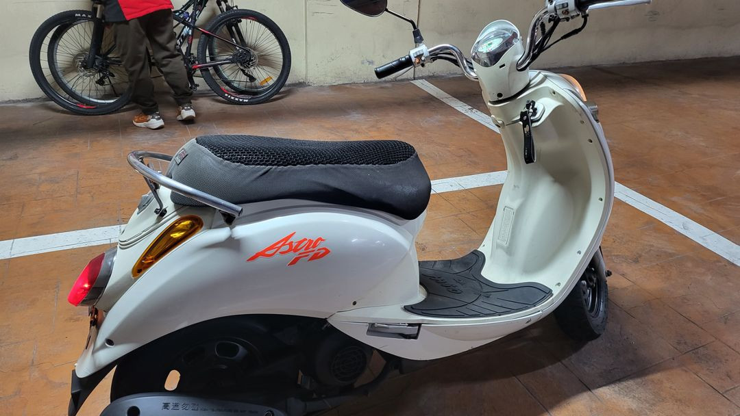 White SYM Mio 100cc 스쿠터 판매합니다 이미지