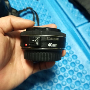 캐논 40mm f1:2.8 stm