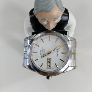 세이코 사파이어 시계