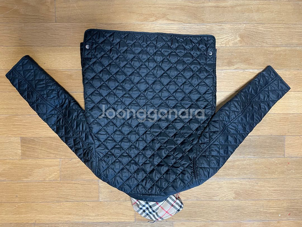 버버리키즈 아동복 버버리 퀼팅자켓 128cm--1
