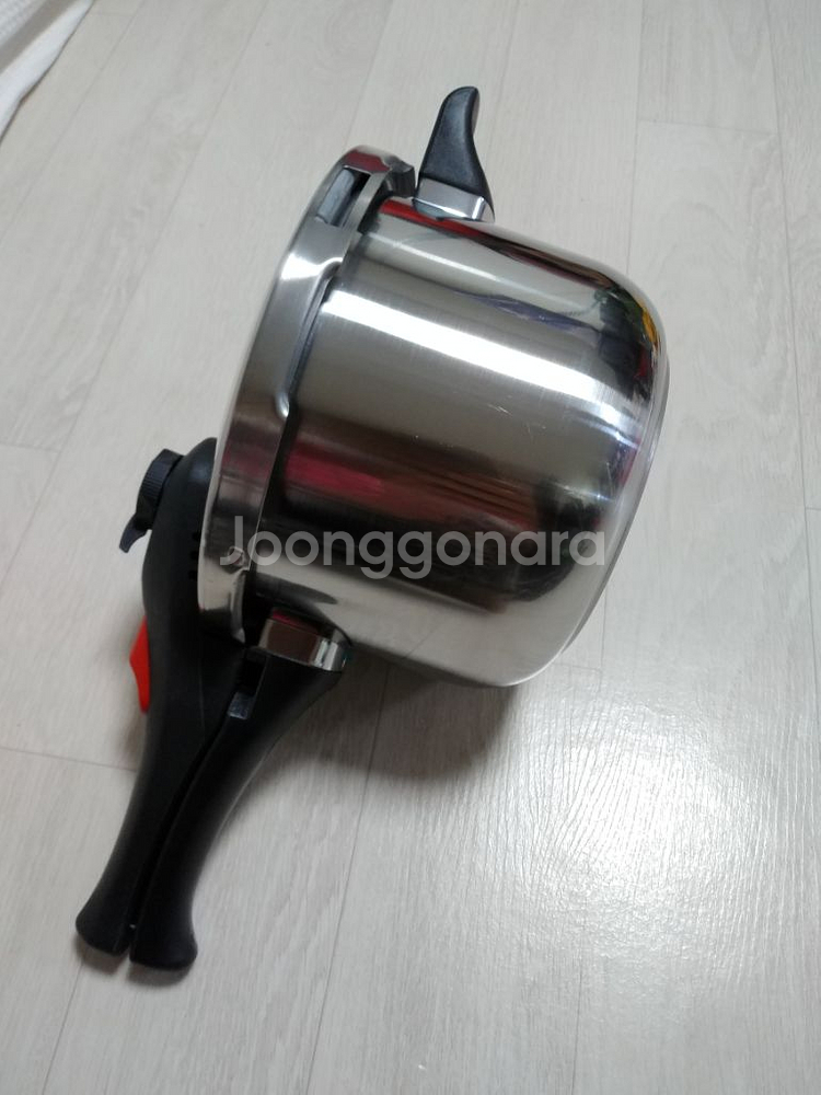 압력솥.새제품.인덕션.5~6인용.삼중바닥.스텐압력밥솥--2