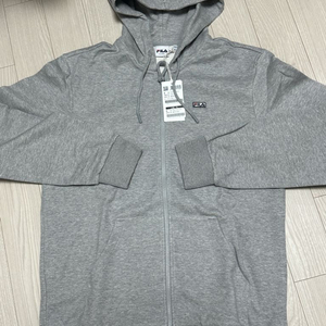 Fila 후드집업 판메합니다 :)