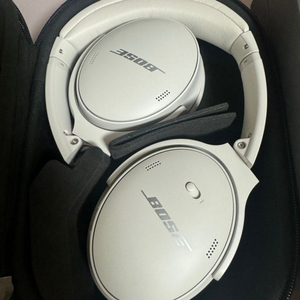 보스 bose QC45 스모크화이트 A급