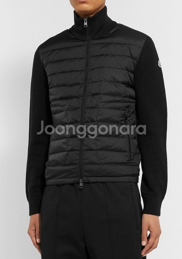교환,판매) 21FW 몽클레어 니트패딩 L->XL--3