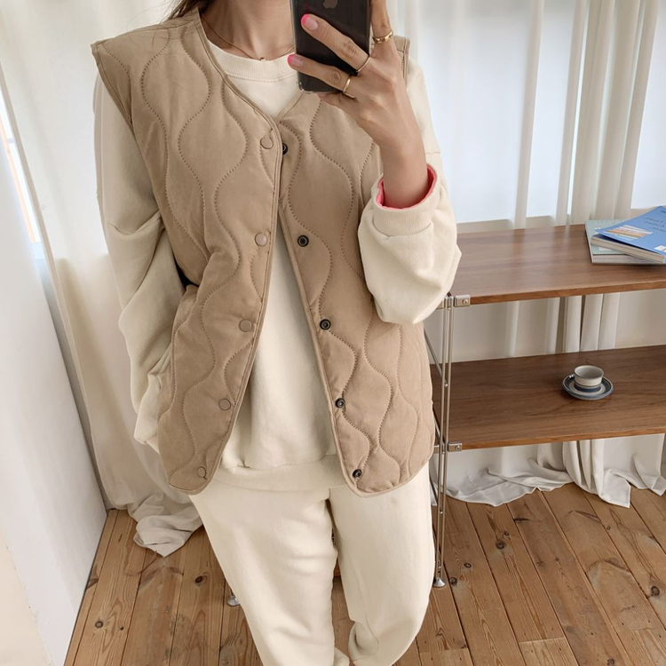 누빔조끼 새옷--0