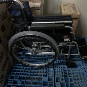 접이식 휠체어