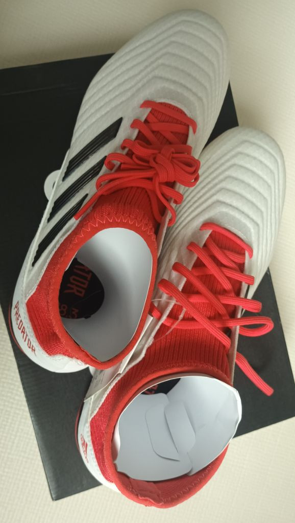 아디다스 프레데터 18.3FG 축구화 280 박스채새것--1