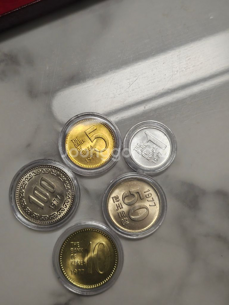 1977년100원 50원 10원 5원 1원 주화세트--1