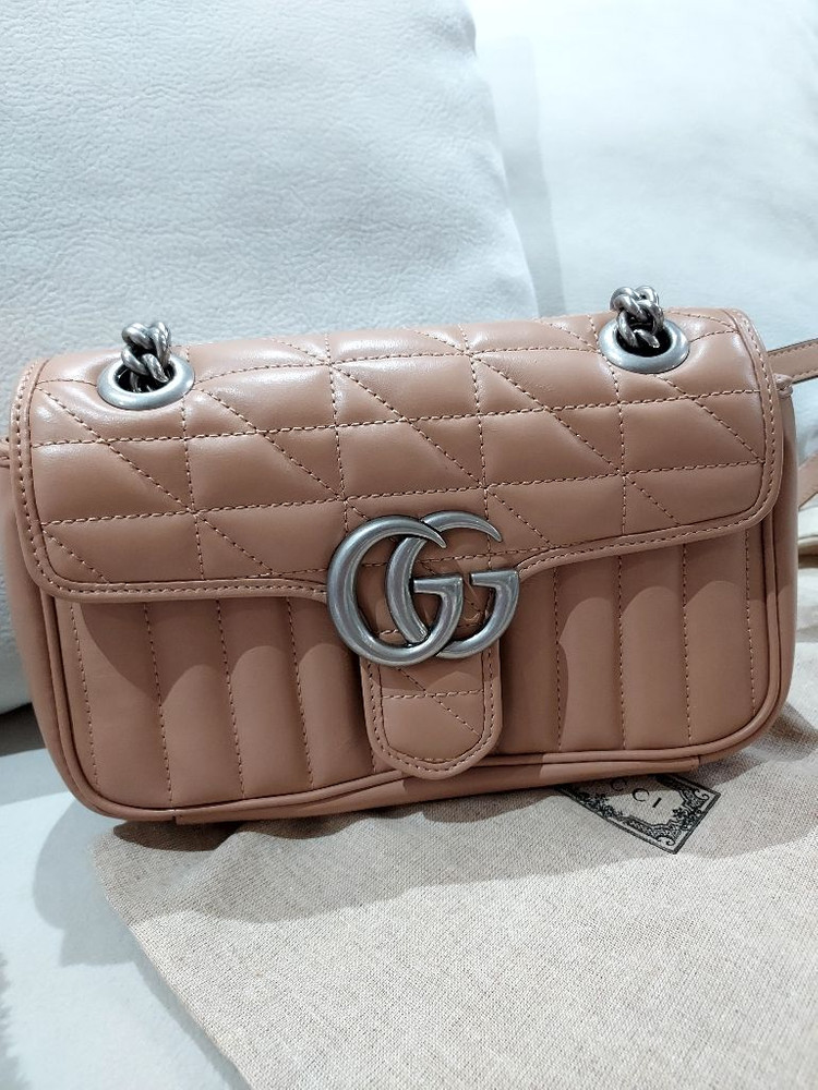 구찌 여성숄더백 GG 마몬트 미니숄더백 로즈베이지 이미지