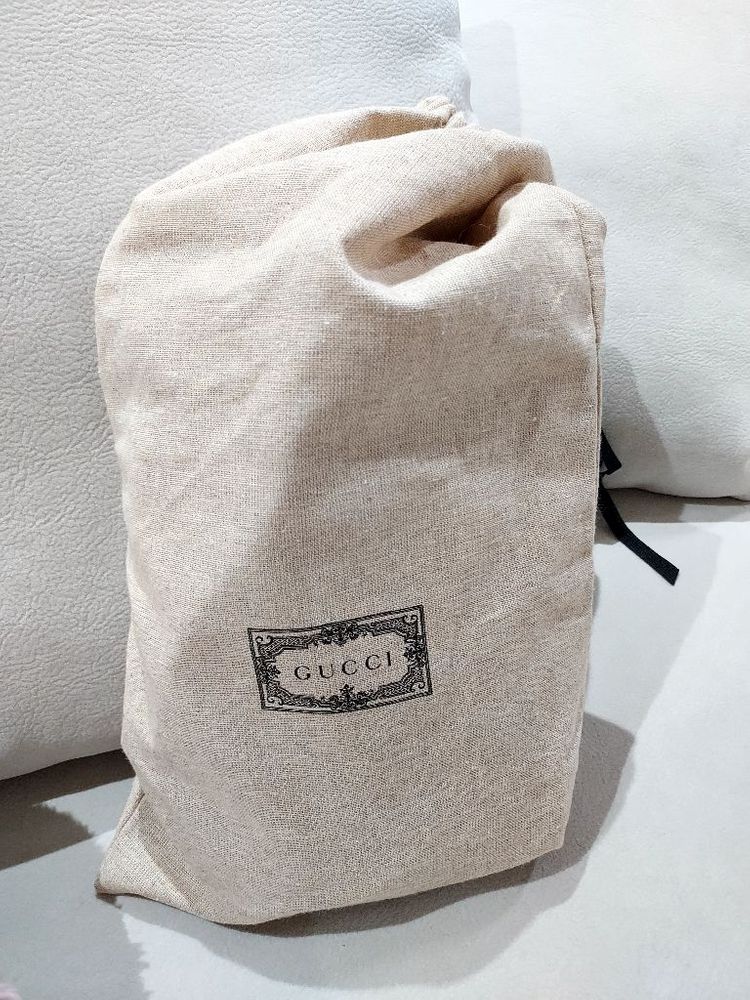 구찌 여성숄더백 GG 마몬트 미니숄더백 로즈베이지 이미지