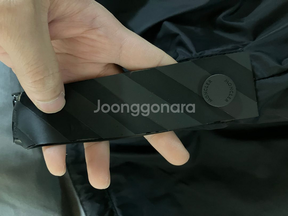 [100-105] 몽클레어x오프화이트 리플렉티브 자켓--7