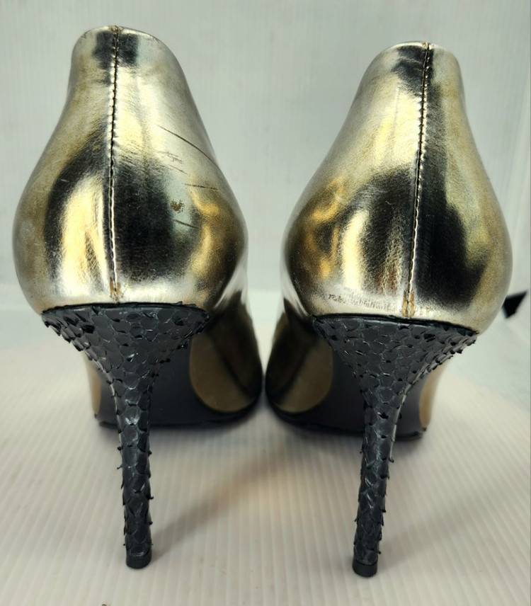 루이비통 여성용 힐 이미지