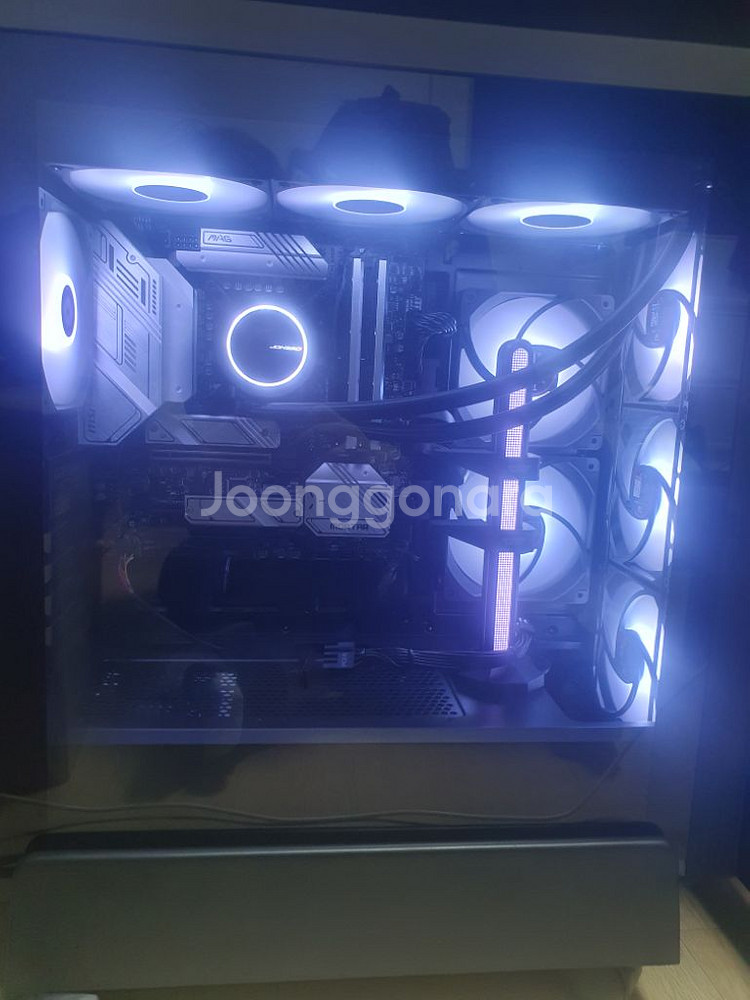 i7 13700k 조립컴 팝니다--1