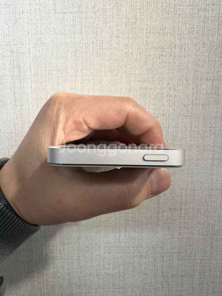 애플 아이폰5 16gb 실버--5