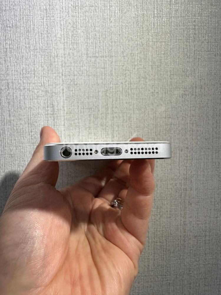 애플 아이폰5 16gb 실버--4