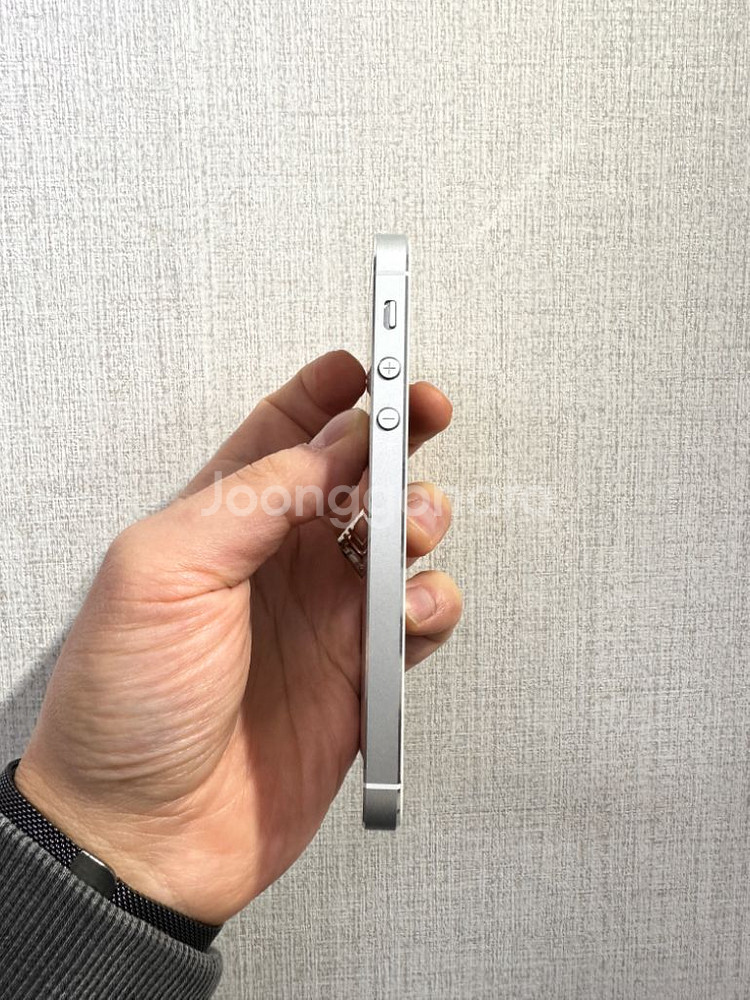 애플 아이폰5 16gb 실버--3