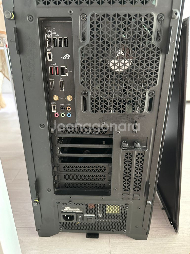 AMD 5900x 데스크탑 판매합니다 (그래픽카드제외)--1