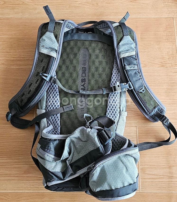 등산용백팩12L GREGORY BIOSYNC(새상품)--1