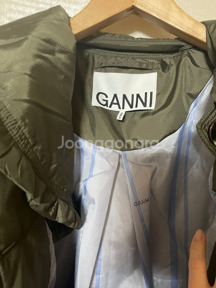 Ganni 숏패딩--2