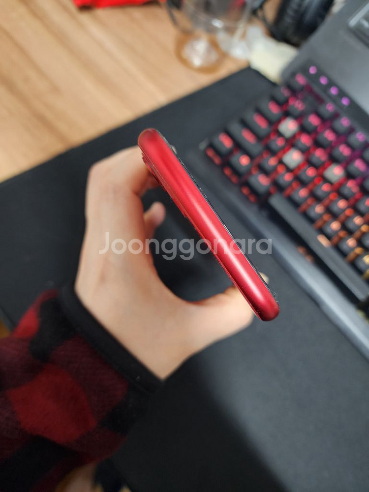아이폰11 레드 128GB 팝니다--8