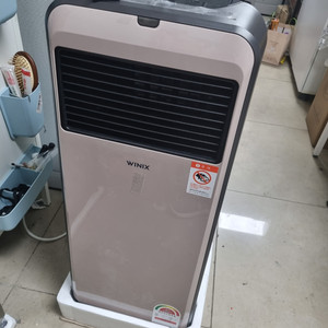 위닉스 PTC온풍기 히터