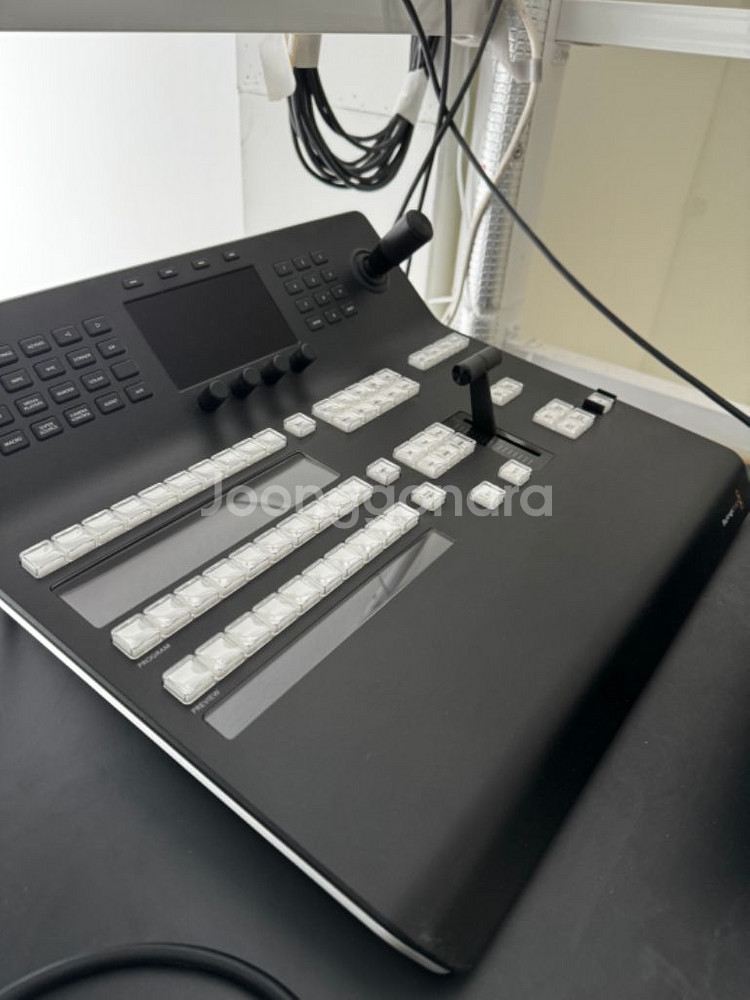 블랙매직 아템 4k 스위처 + 1m/e 패널 일괄--1
