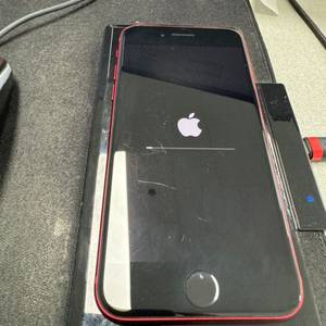 아이폰 SE3 128G 레드 판매