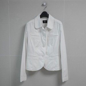 4 pocket white cotton jacket