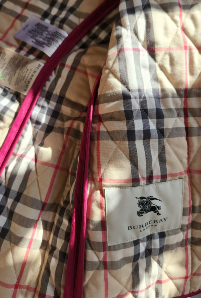 버버리 패딩--6