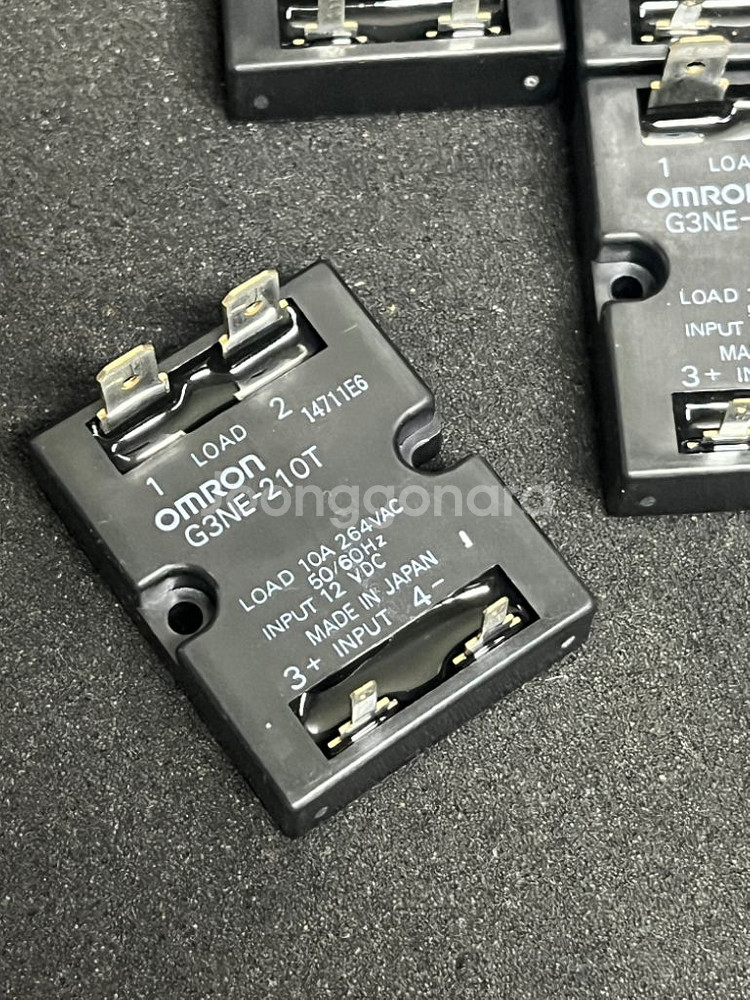 OMRON G3NE-210T SSR 5개--1