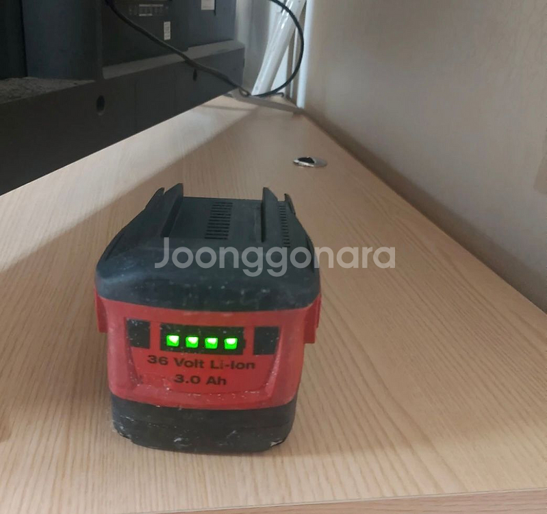 힐티 36v 3.0AH 배터리--0
